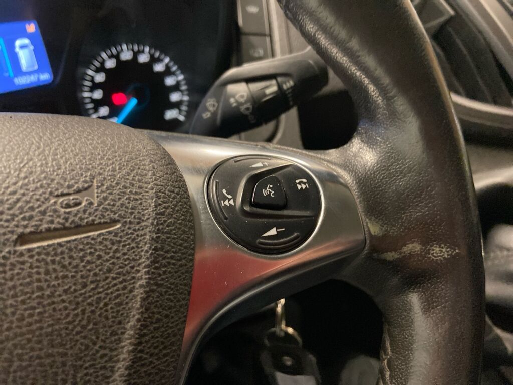 Ford Transit 2016 Valkoinen