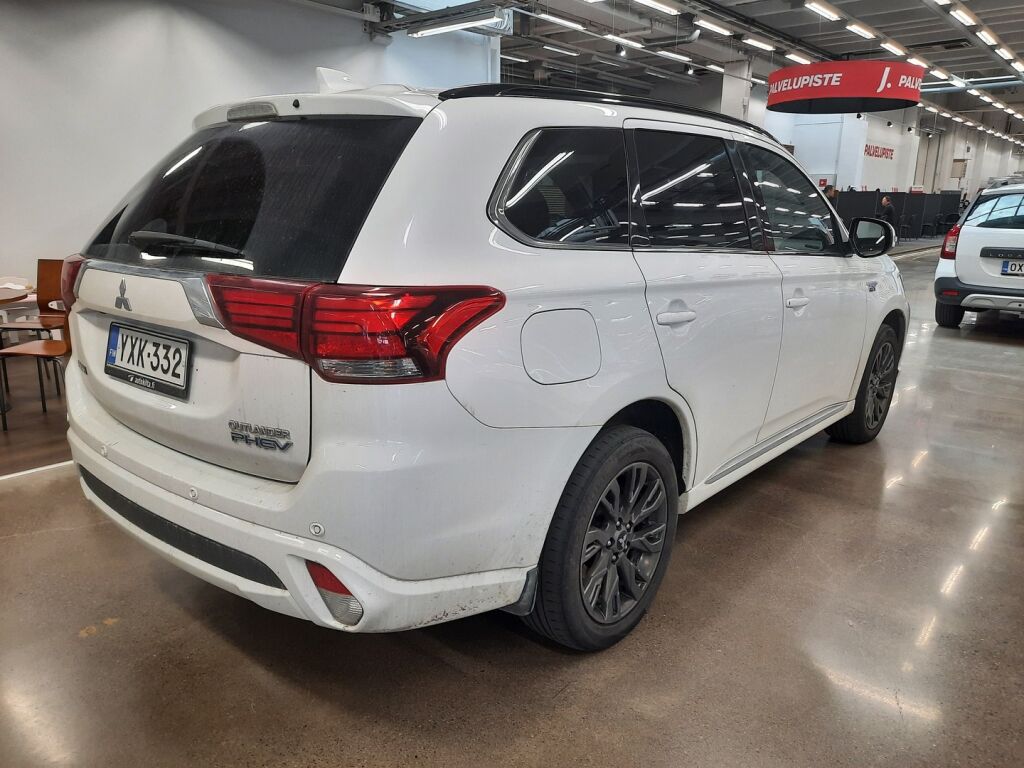 Mitsubishi Outlander PHEV 2018 Valkoinen