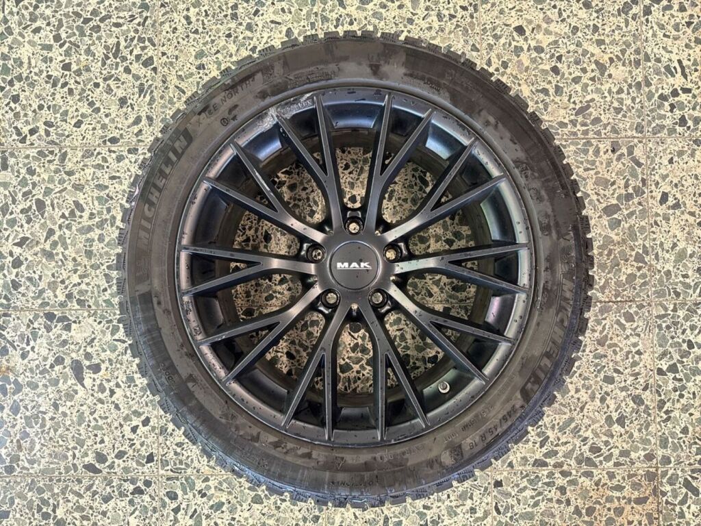 BMW 640 2014 Musta