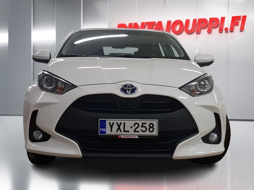 Toyota Yaris 2021 Valkoinen