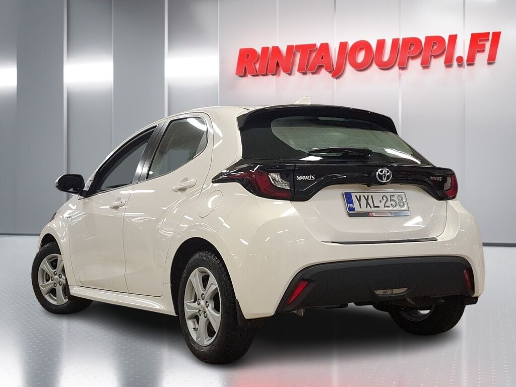 Toyota Yaris 2021 Valkoinen