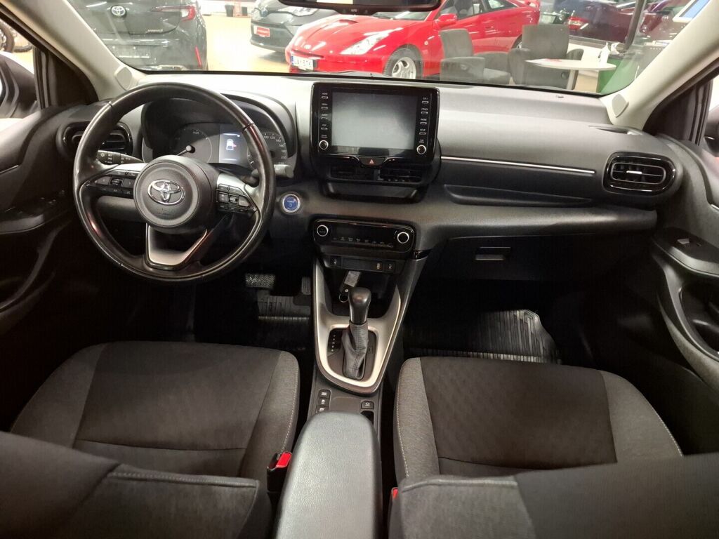 Toyota Yaris 2021 Valkoinen