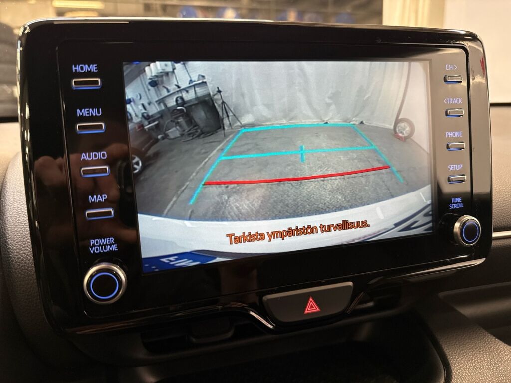 Toyota Yaris 2021 Valkoinen