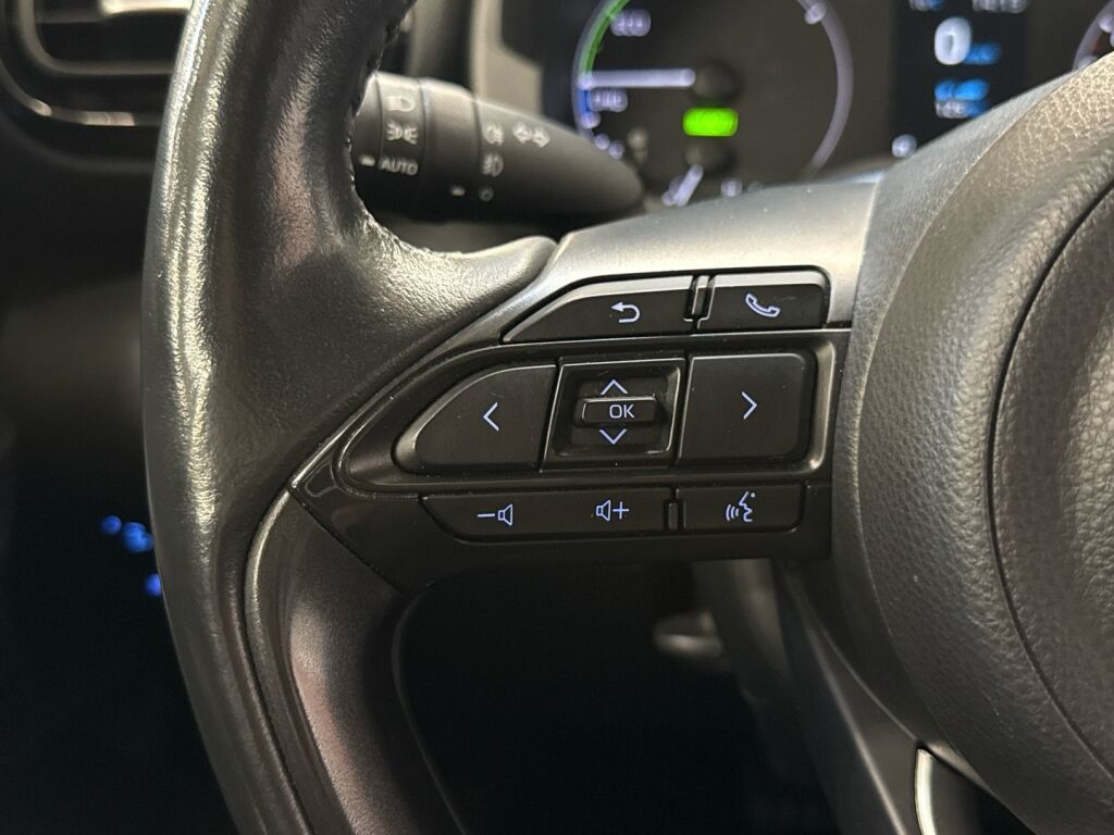 Toyota Yaris 2021 Valkoinen