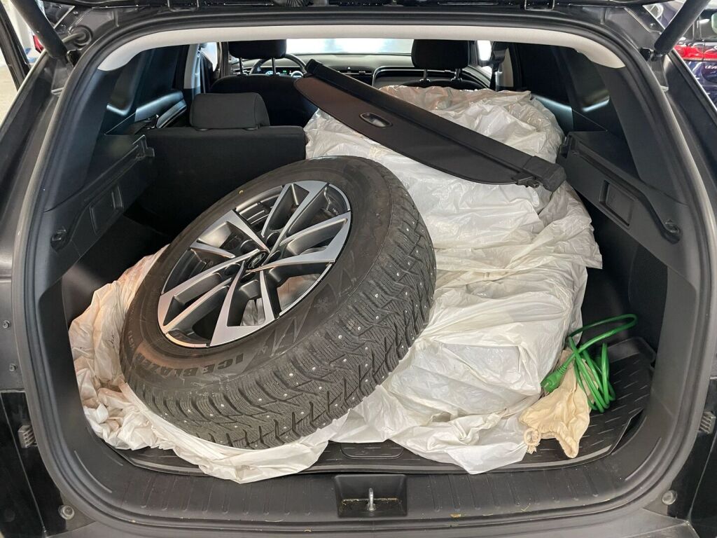 Hyundai Tucson 2021 Musta