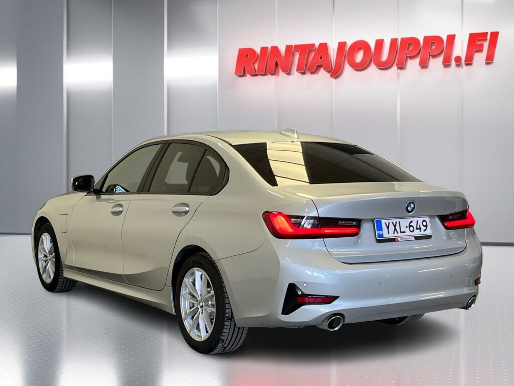 BMW 320 2021 Hopea