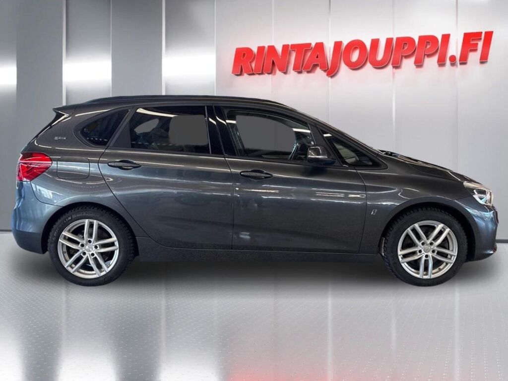 BMW 225 2017 Harmaa