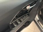 Kia Niro plug-in 2019 Ruskea (beige)