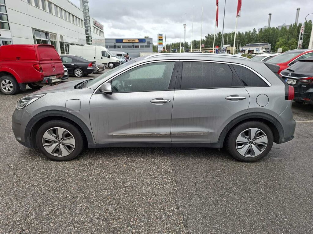 Kia Niro plug-in 2019 Ruskea (beige)
