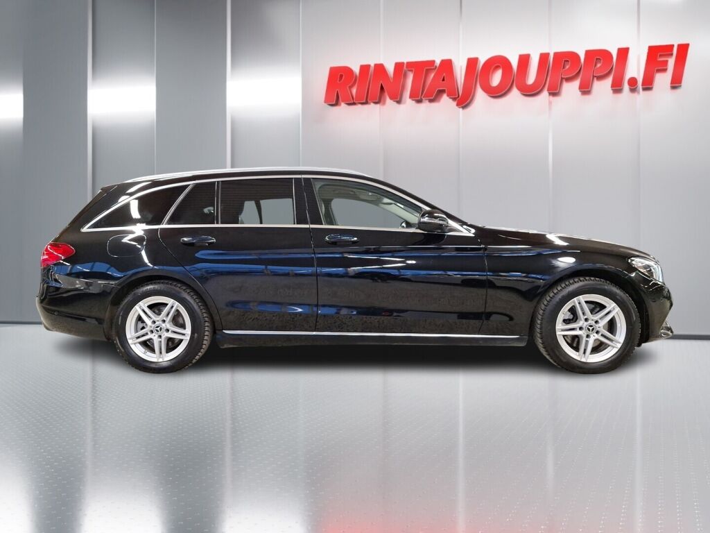 Mercedes-Benz C 2018 Musta