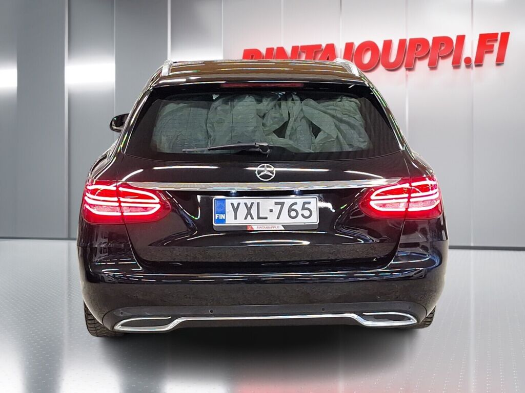 Mercedes-Benz C 2018 Musta