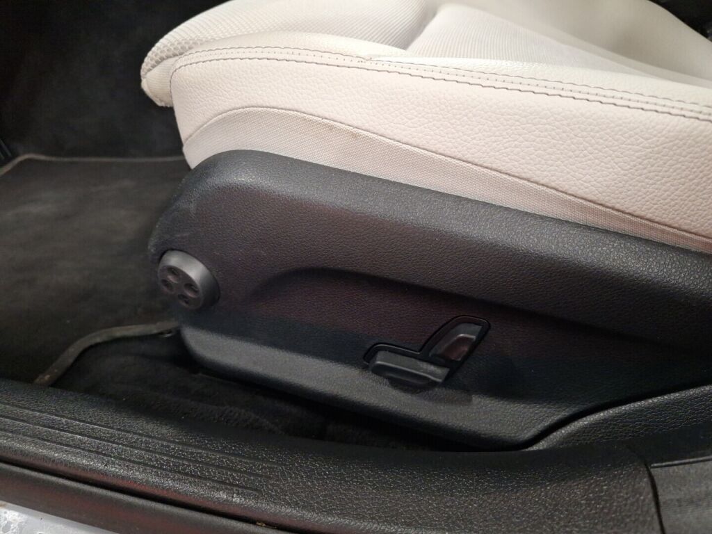 Mercedes-Benz C 2018 Musta