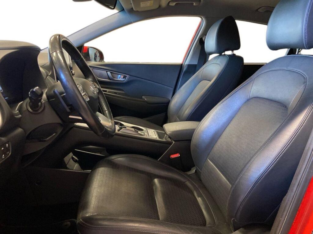 Hyundai KONA 2020 Oranssi