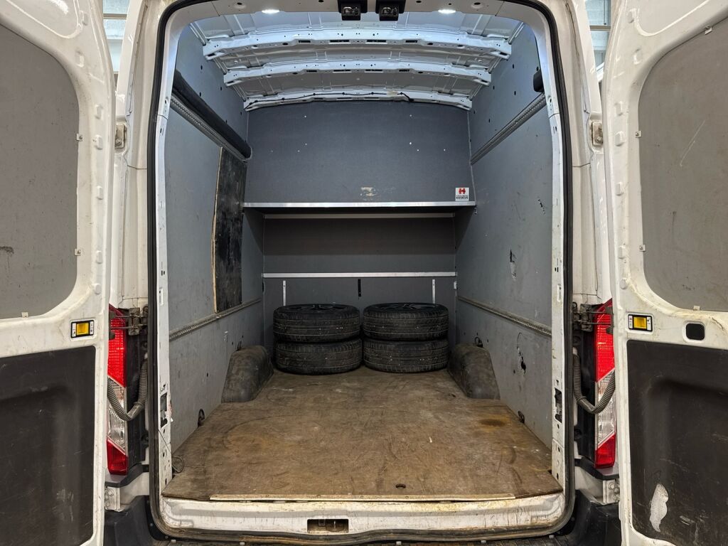 Ford Transit 2019 Valkoinen