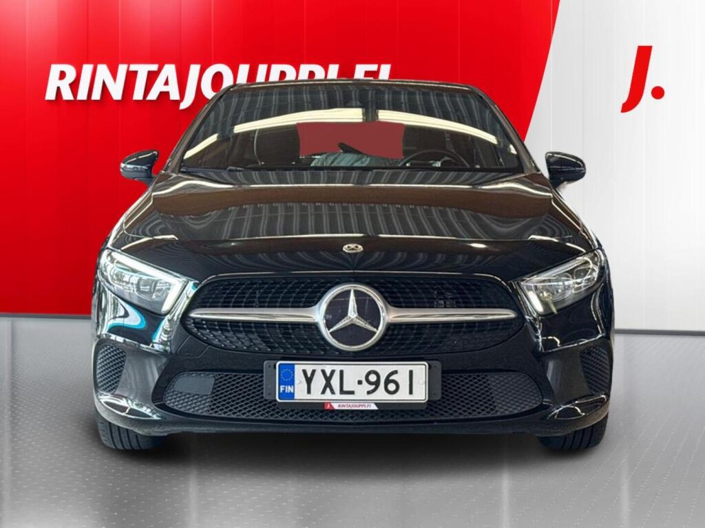Mercedes-Benz A 2021 Musta