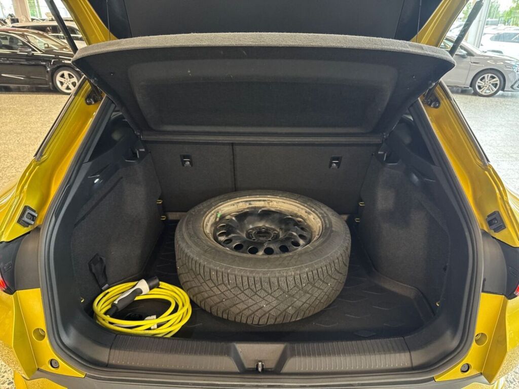Volkswagen ID.4 2021 Keltainen