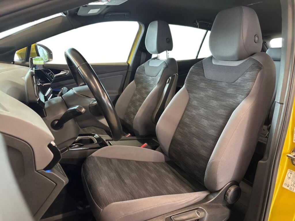 Volkswagen ID.4 2021 Keltainen