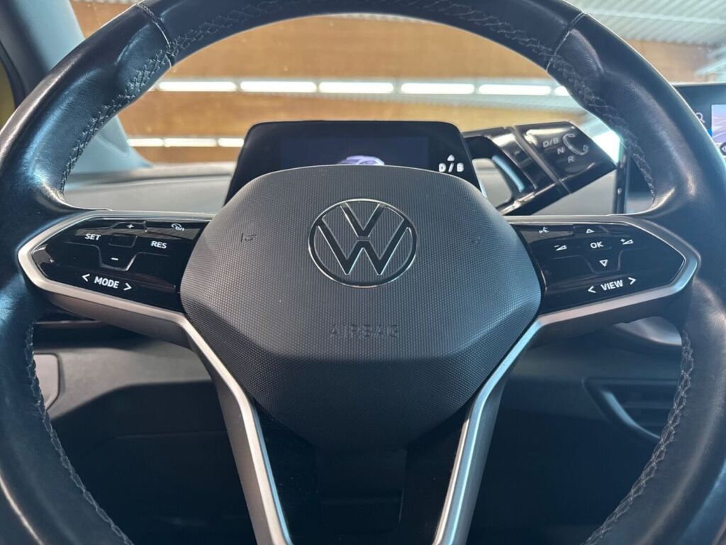 Volkswagen ID.4 2021 Keltainen