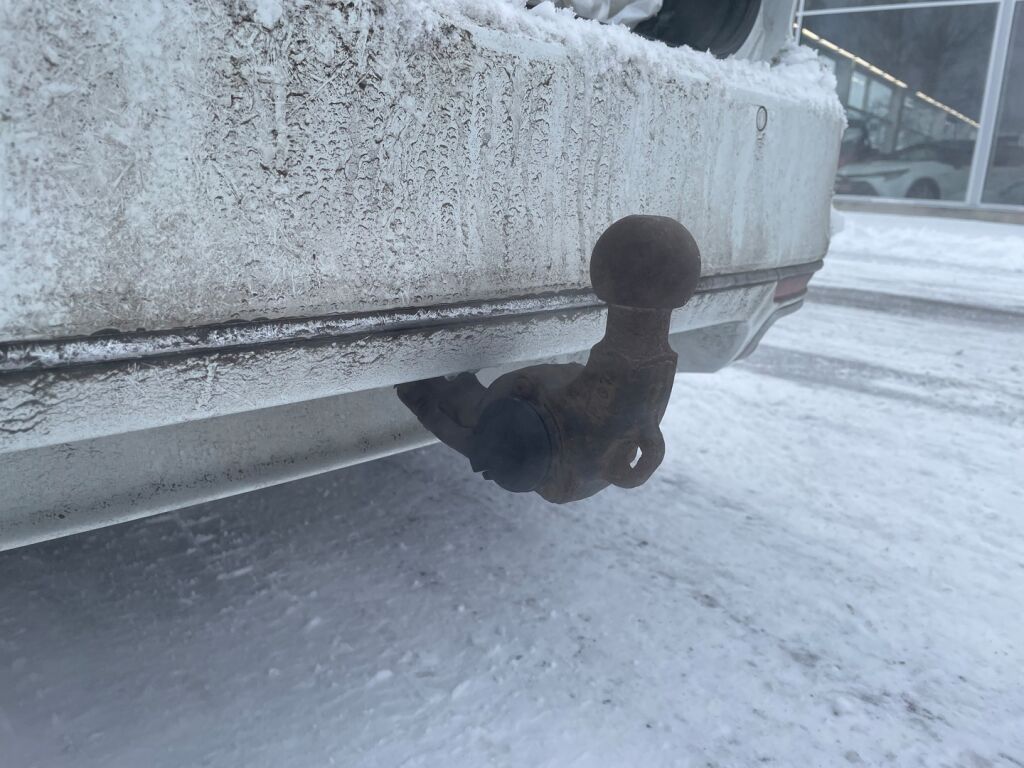 Volkswagen Passat 2017 Valkoinen