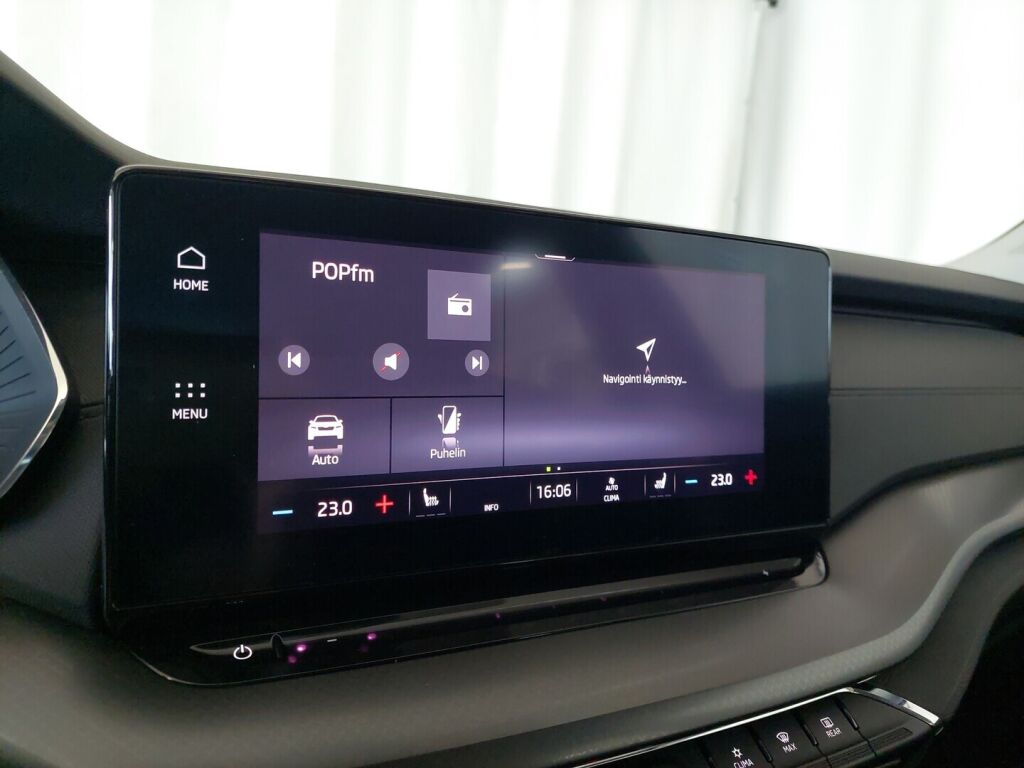 Skoda Octavia 2021 Sininen