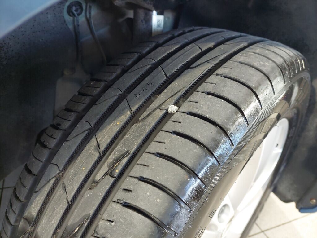 Skoda Octavia 2021 Sininen