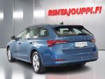 Skoda Octavia 2021 Sininen