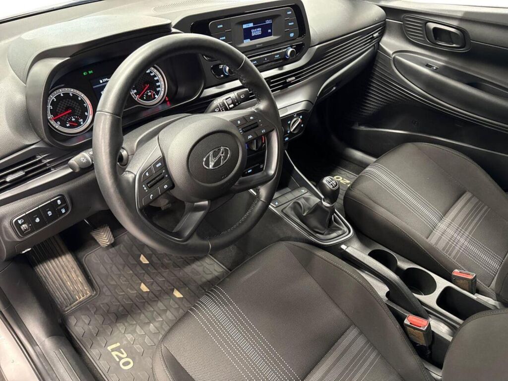 Hyundai i20 Hatchback 2022 Ruskea (beige)