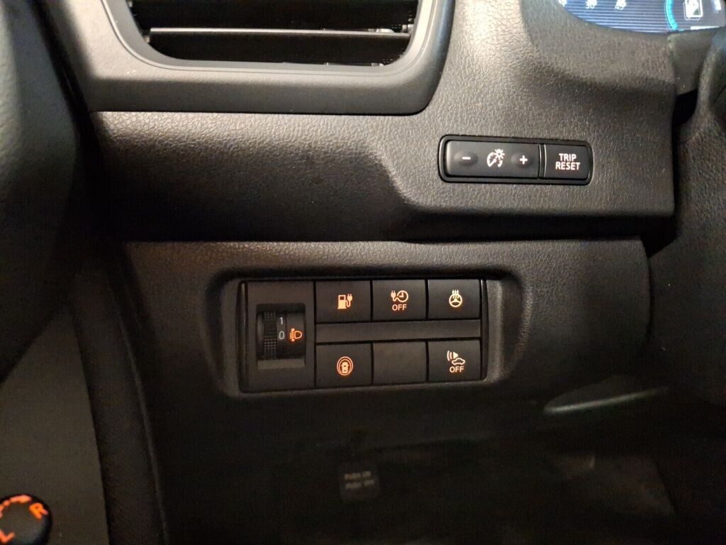 Nissan Leaf 2021 Valkoinen