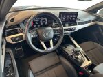 Audi A4 2021 Musta