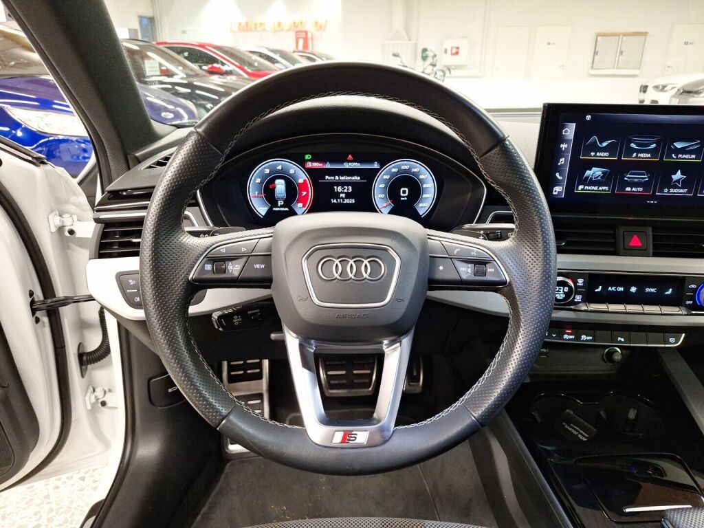 Audi A4 2021 Valkoinen