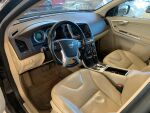 Volvo XC60 2011 Musta