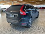 Volvo XC60 2011 Musta