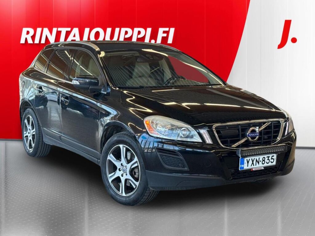 Volvo XC60 2011 Musta