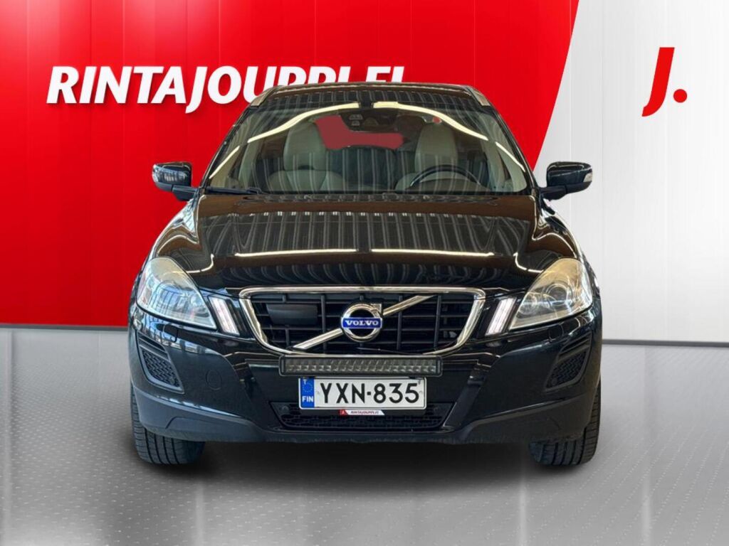 Volvo XC60 2011 Musta