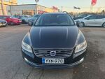 Volvo V70 2015 Musta