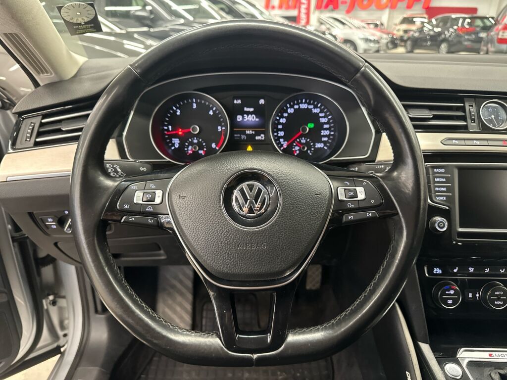 Volkswagen Passat 2015 Hopea