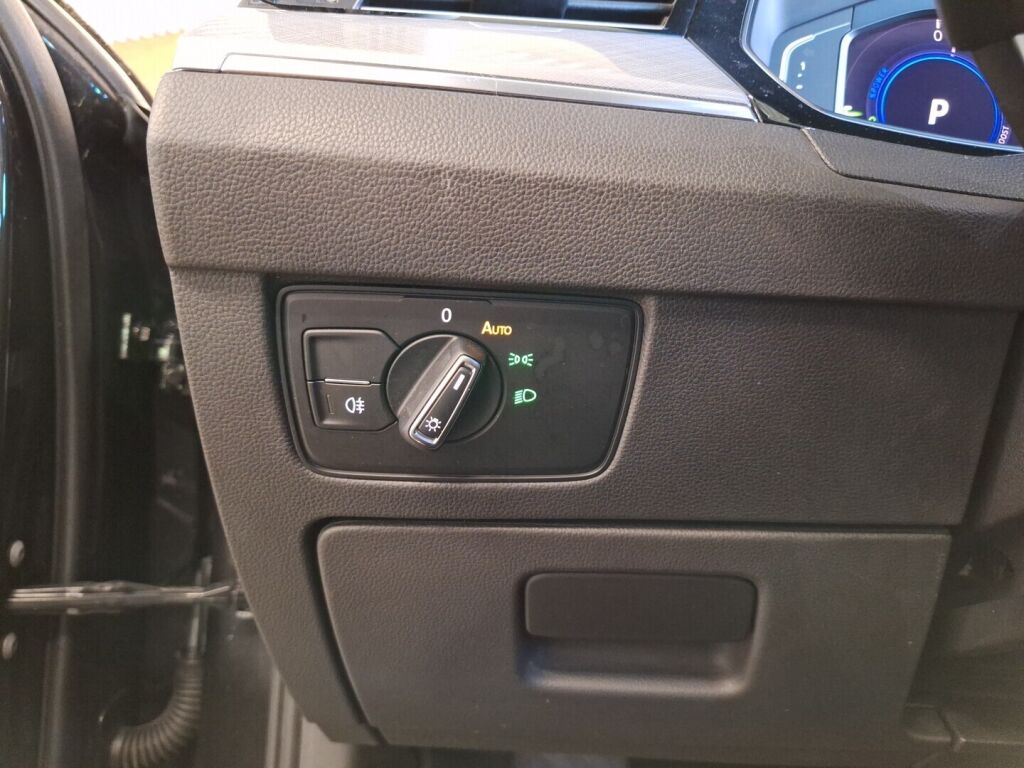 Volkswagen Passat 2020 Harmaa