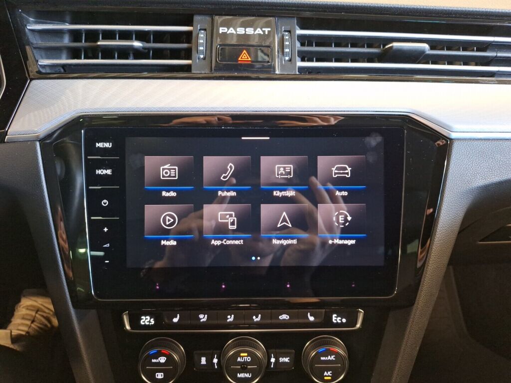 Volkswagen Passat 2020 Harmaa