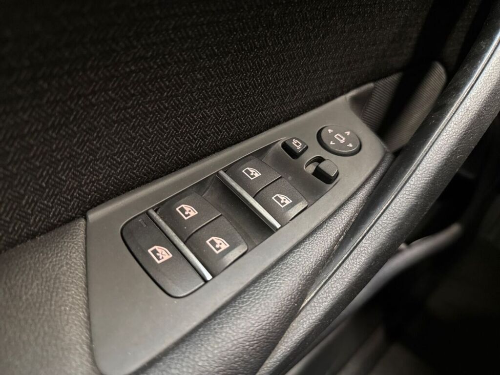 BMW 520 2017 Musta