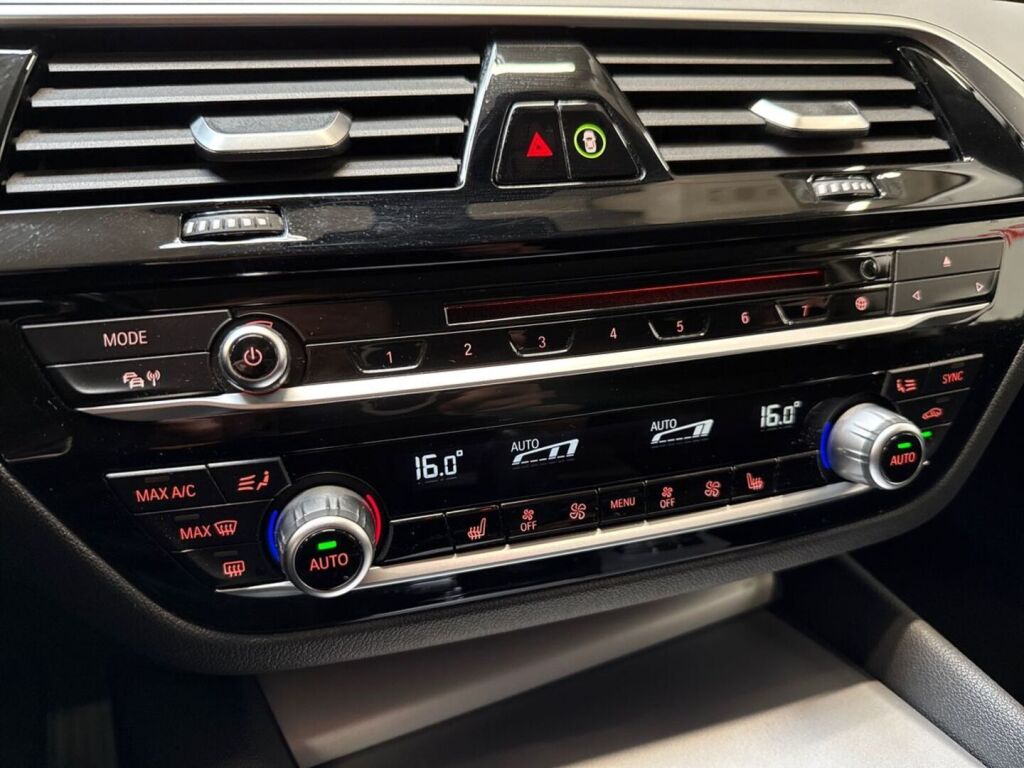 BMW 520 2017 Musta