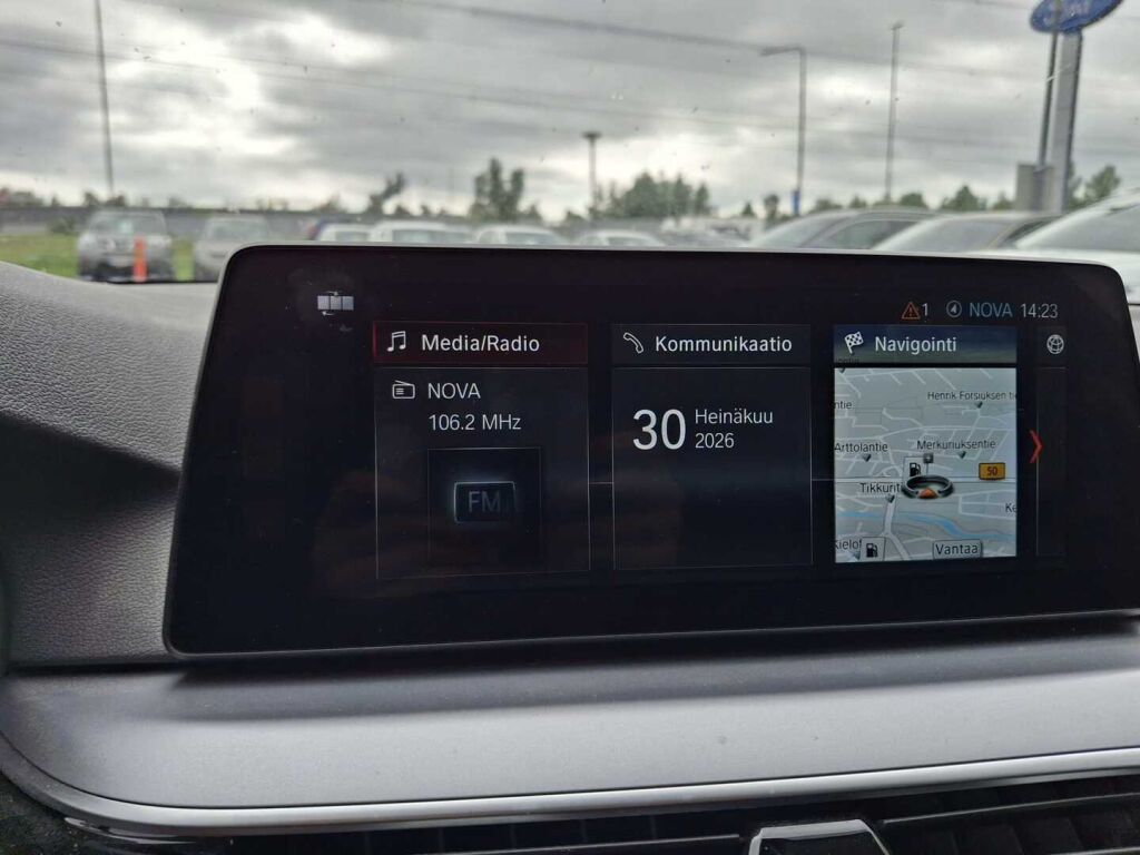 BMW 520 2017 Musta