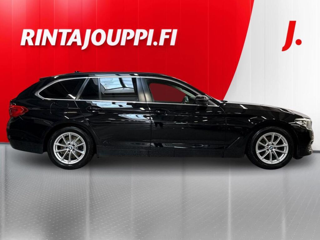 BMW 520 2017 Musta