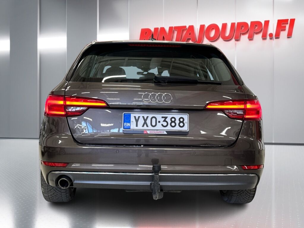 Audi A4 2016 Ruskea (beige)