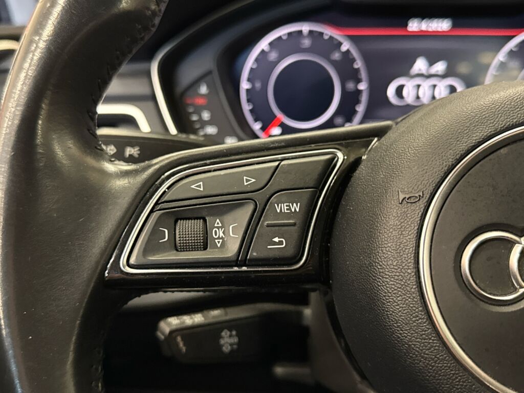 Audi A4 2016 Ruskea (beige)