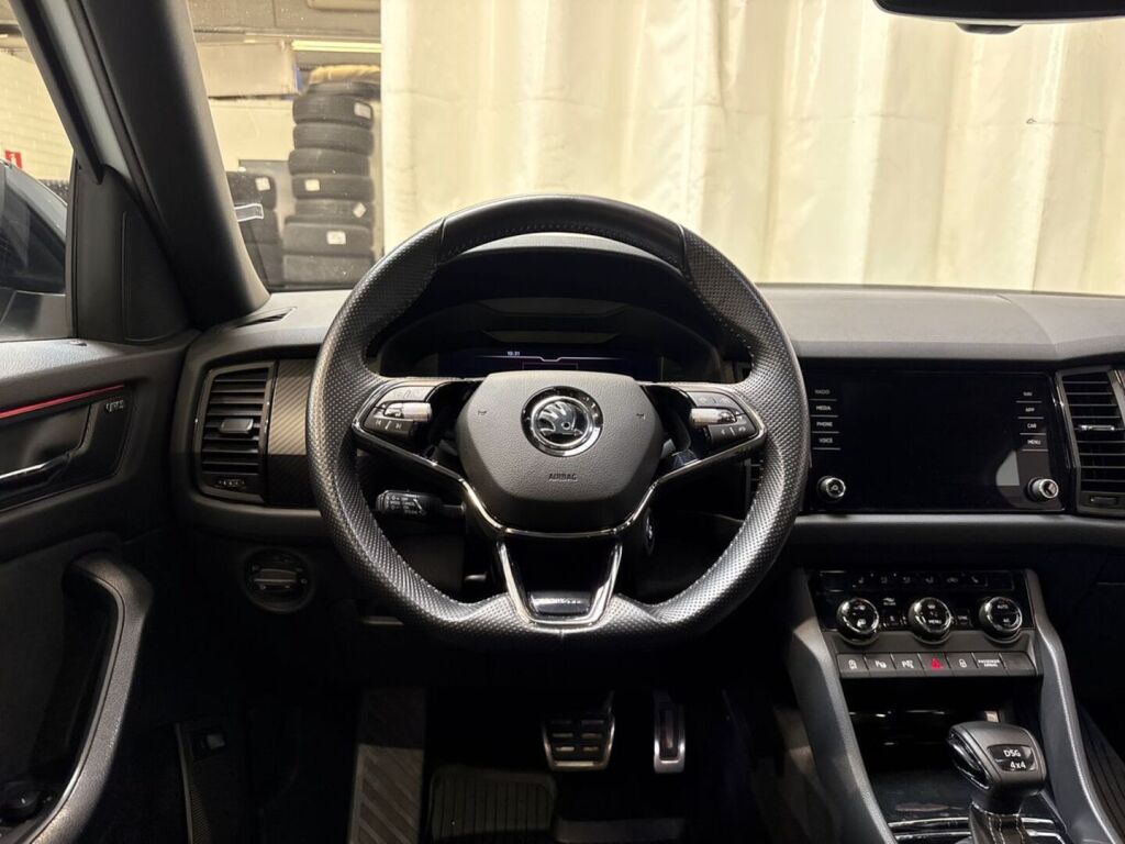 Skoda Kodiaq 2021 Valkoinen