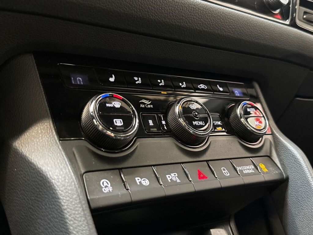 Skoda Kodiaq 2021 Valkoinen