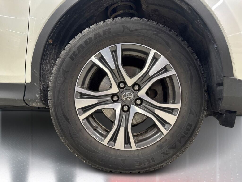 Toyota RAV4 2015 Valkoinen