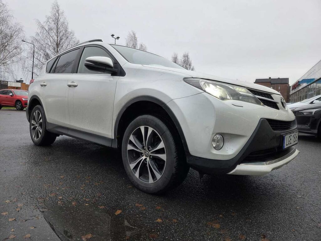 Toyota RAV4 2015 Valkoinen