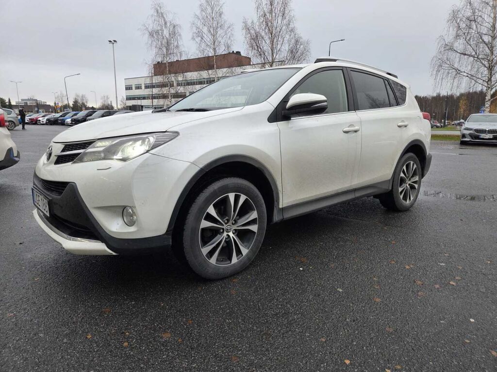Toyota RAV4 2015 Valkoinen