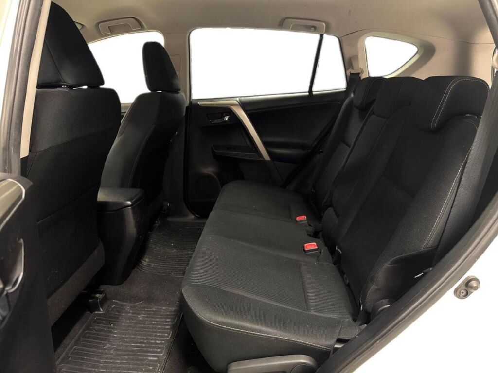 Toyota RAV4 2015 Valkoinen